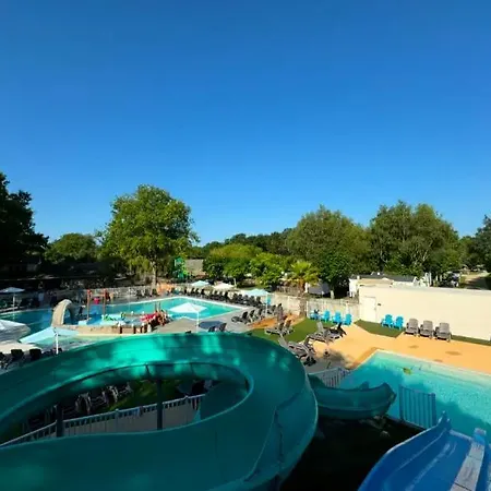 Campsite Les Franquettes - Aquatique