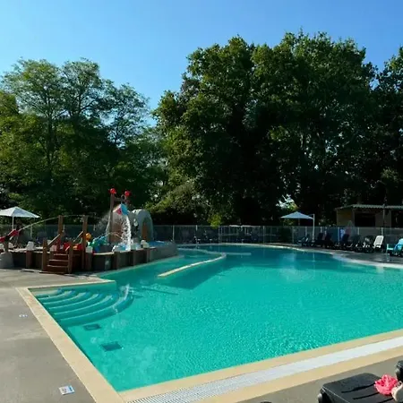 Les Franquettes - Aquatique Campsite *