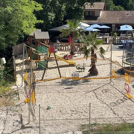 Campsite Les Franquettes - Aquatique Grayan-et-l'Hopital
